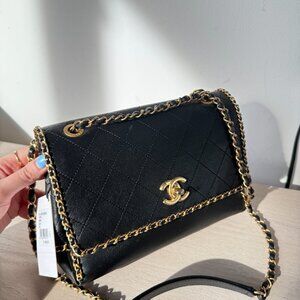 NWT CHANEL Small Flap Bag Black Leather Diamond Quilted Gold-tone Chain Strap